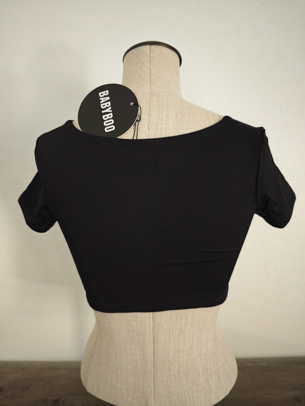 NWT Baby Boo Black Drawstring Ruched Crop Top Size S - Picture 3 of 5
